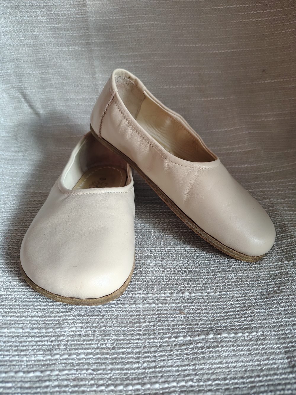 Earthing Harmony Cream Nubuck Grounding Ballet Flats EU 38 US 7.5-8 Barefoot